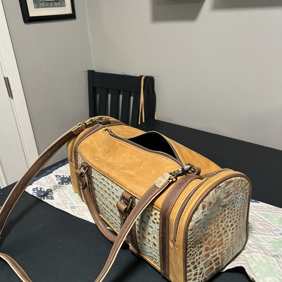 Hand made leather dufflebag - Picture 2 of 2